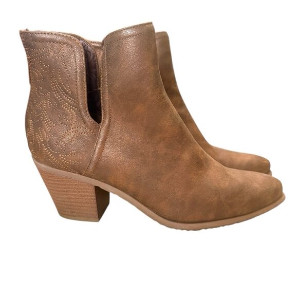 Baretraps Woman’s YARA Brown Block Heel Ankle Boots Size 9 - Picture 2 of 6